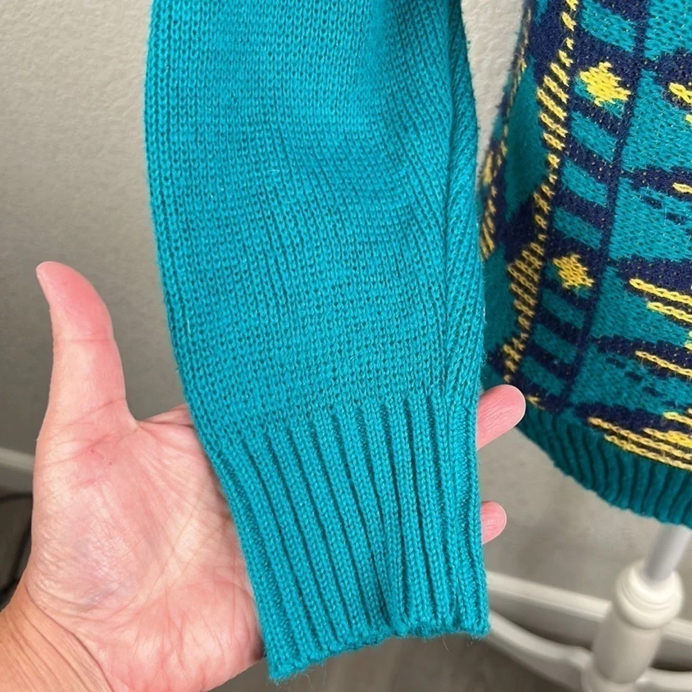 Aileen Vintage Turquoise Knitted V-Neck‎ Long Sleeve Grandpa Sweater Size Small